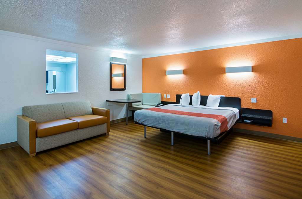 Motel 6-Tampa, Fl - Fairgrounds Heartland Ruang foto